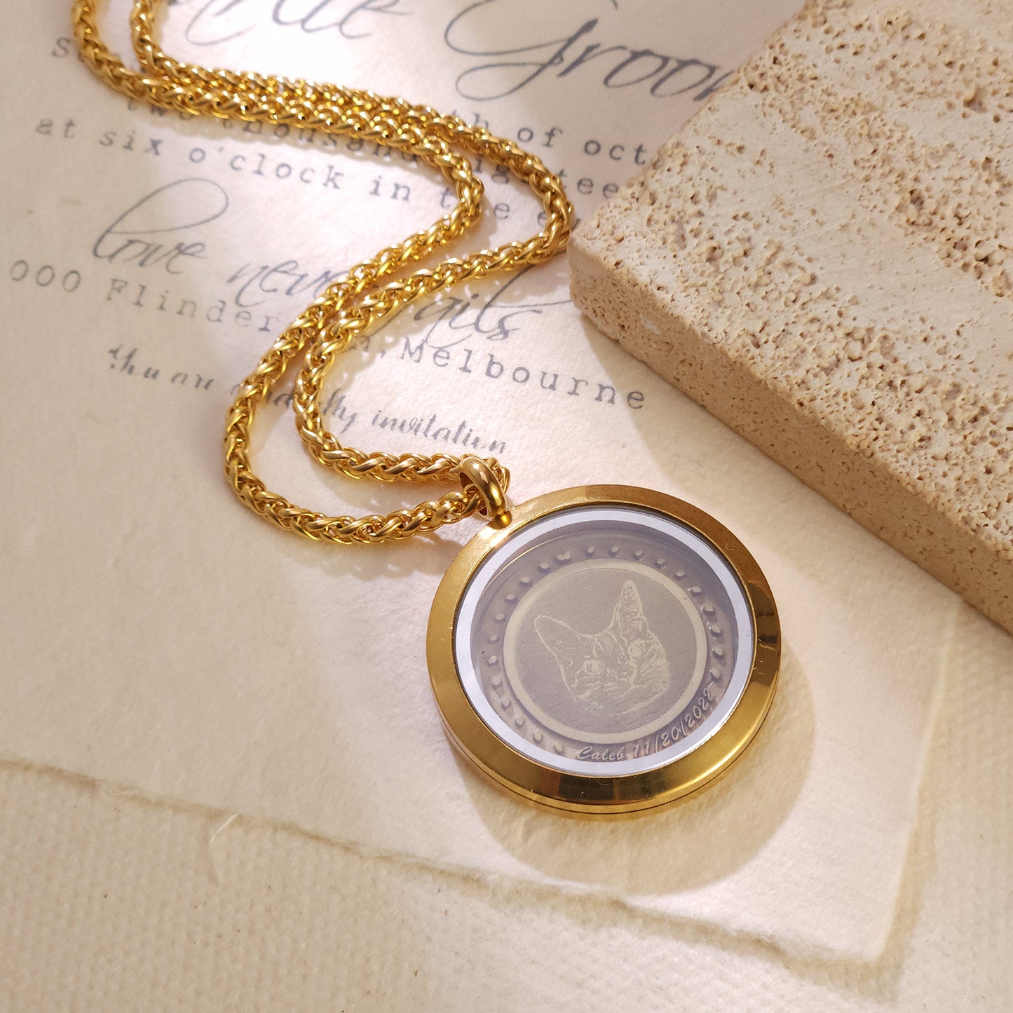 Personalized 3D Photo Necklace Round Pendant MN2271