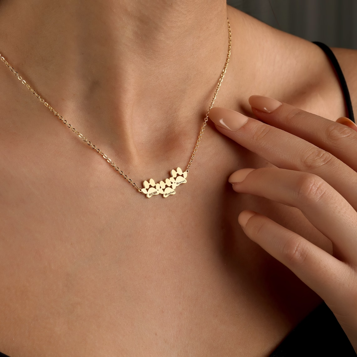 Women's Personalized Engraved Pet Paw Necklace CDN0889