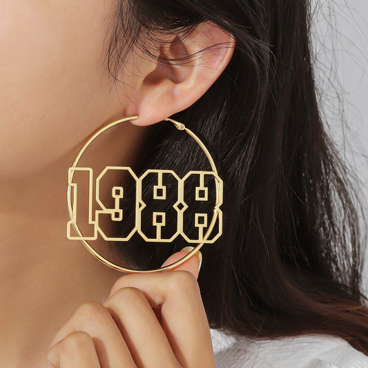 Custom Year Nummer Hoop Shape Earrings QNE3088