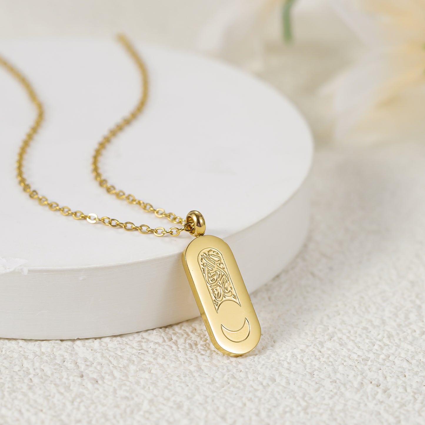 Calligraphy Arabic Pendant SN288