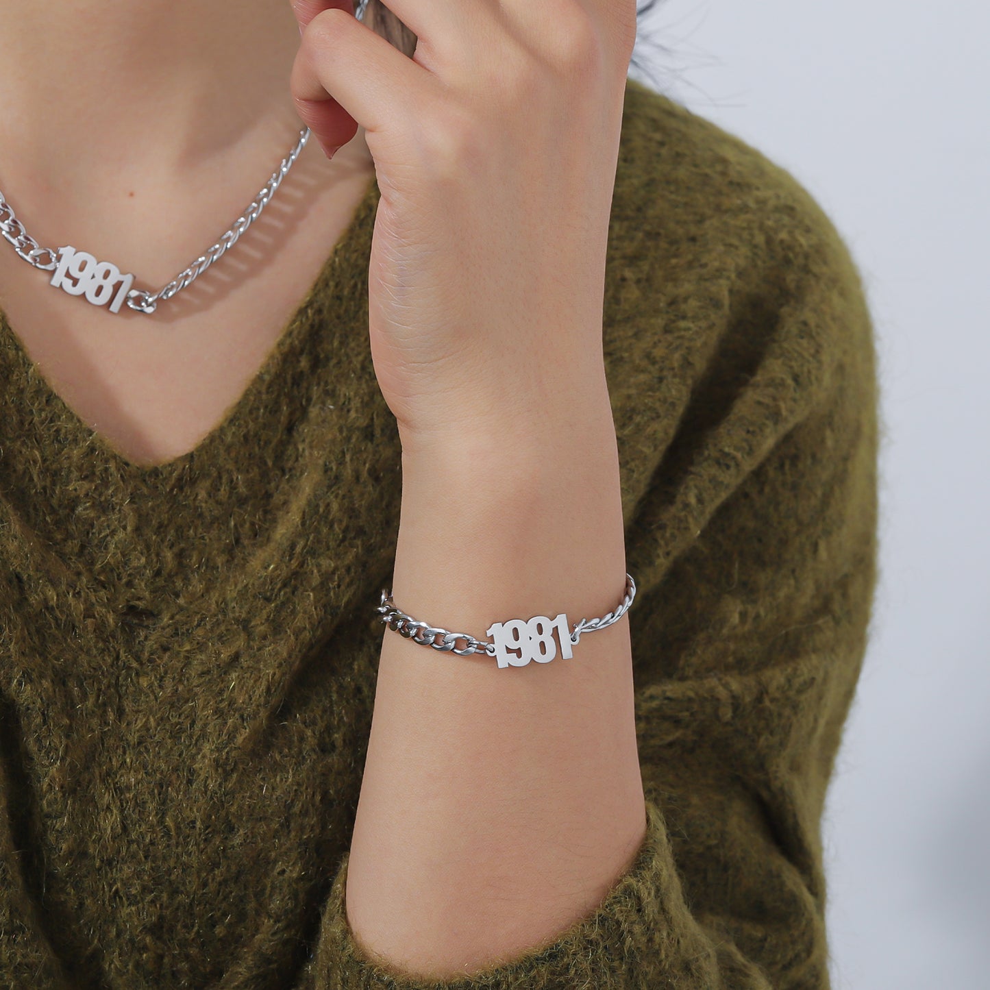 Custom Name Bracelet With Cuban Chain QHB3115