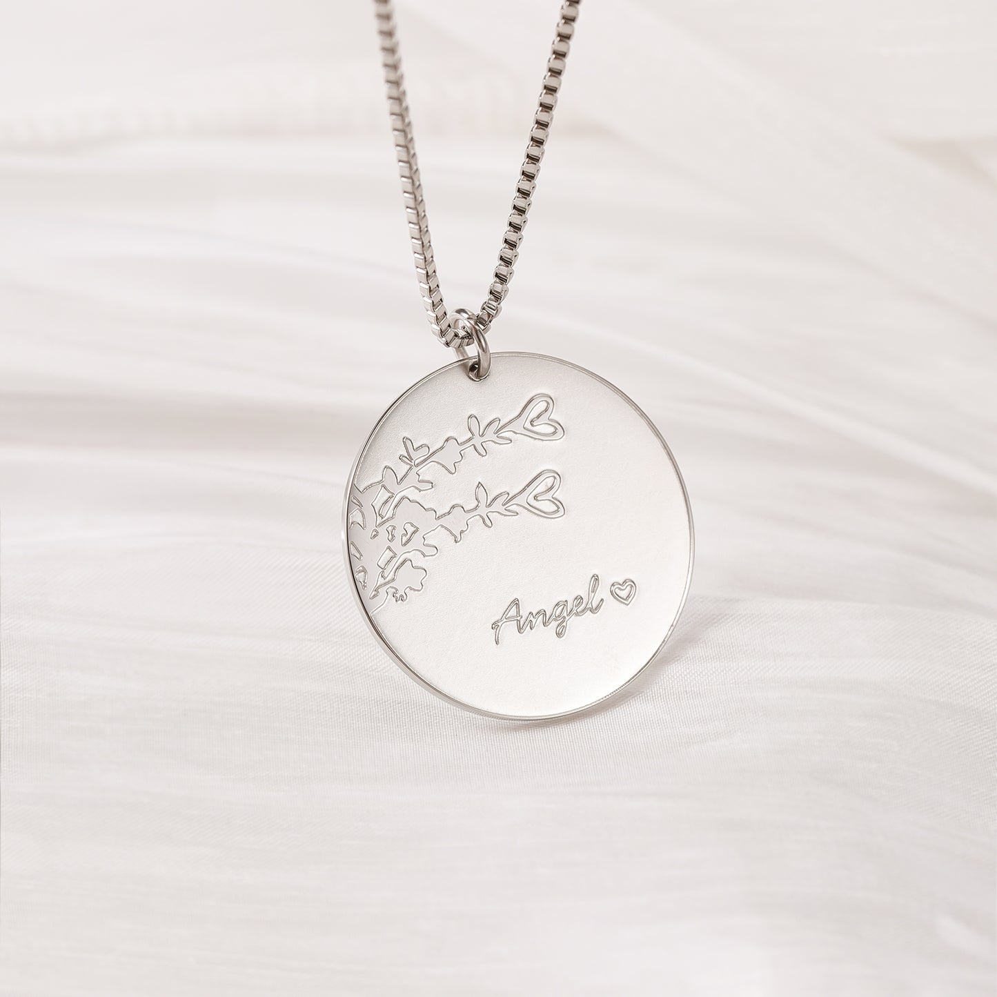 Round Birthday Flower Name Pendant QFN0047