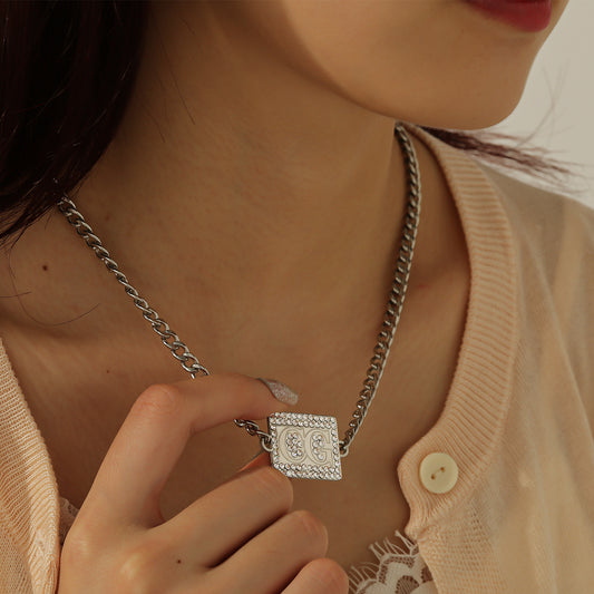 Custom Initial Diamond Necklace Nameplate QSN3047