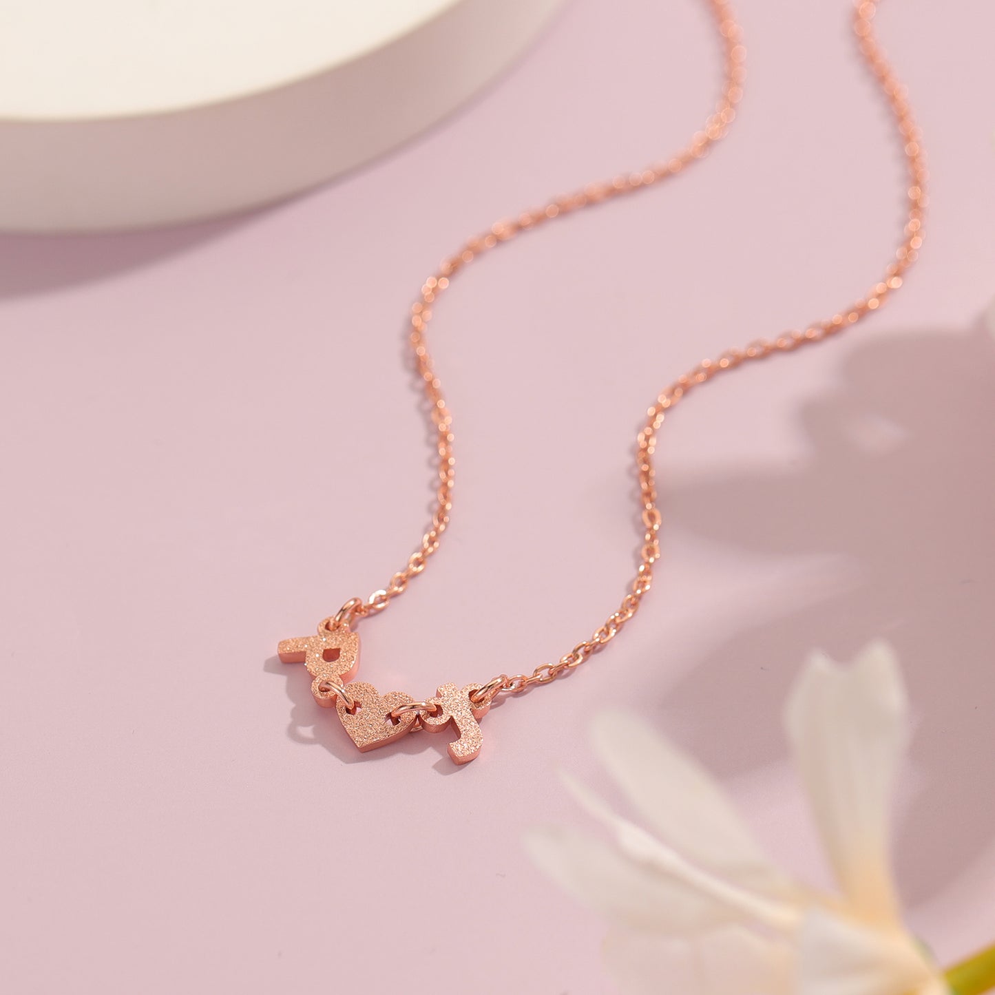 Frosted Name Necklace MN2187