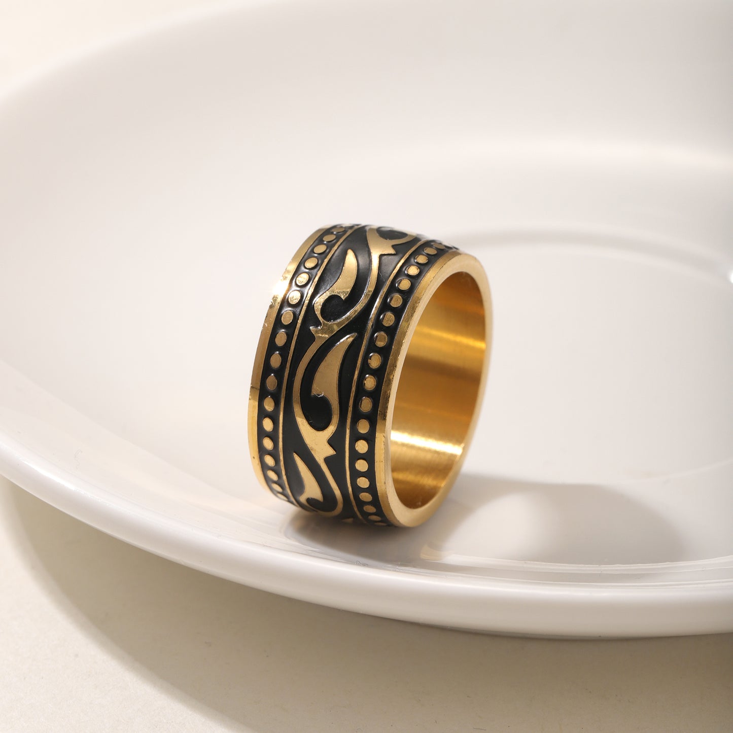 Rings for Men Vintage Biker Signet Ring Celtic Knot Black Enamel Mens Wedding Rings CS-R8831