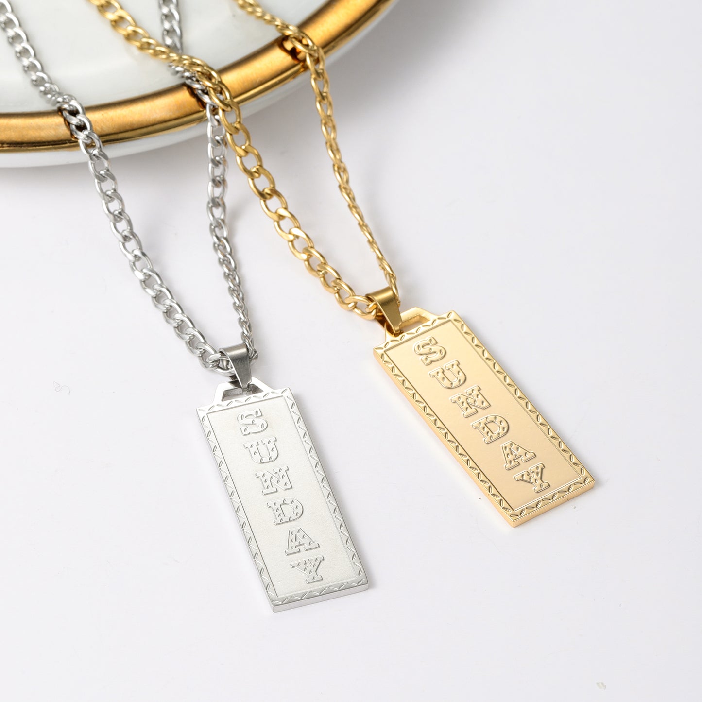 Custom Name Deep Engraved Bar Necklace QFN3135