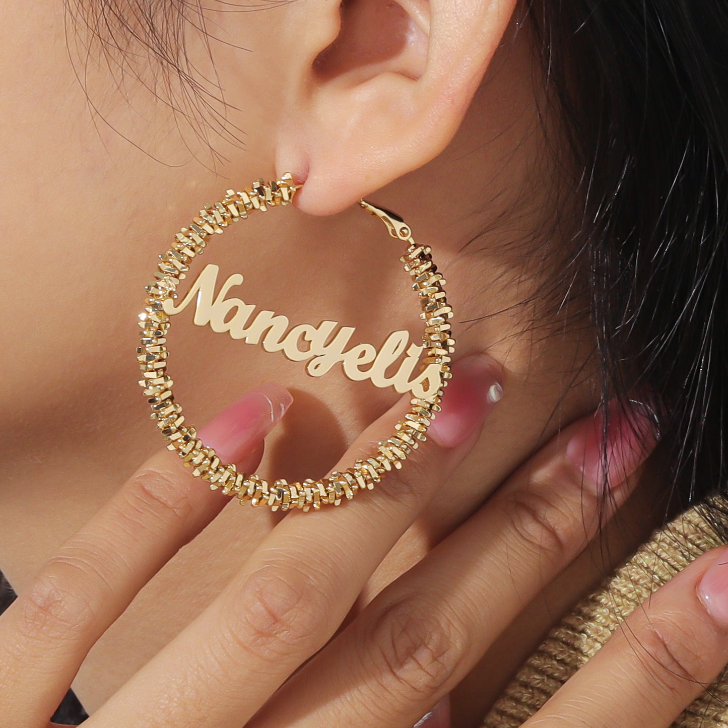 Big Hoop Earring QHE3011