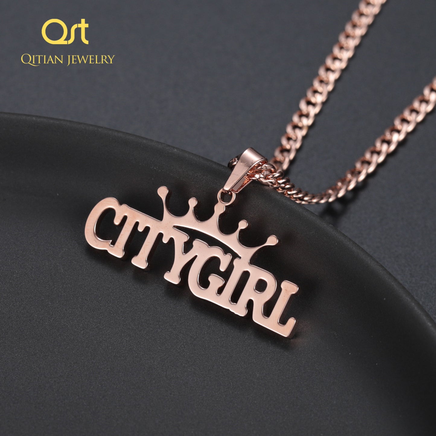 Collier Prénom Couronne Personnalisé QN20769