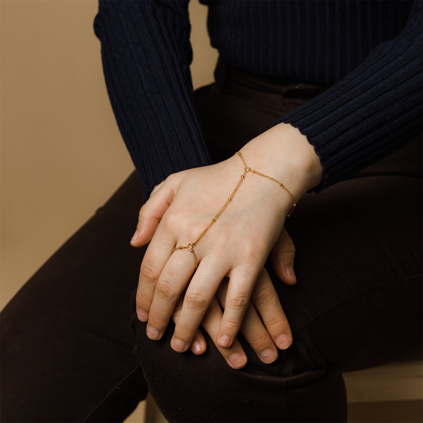 Bohemian Hand Chain MB2141