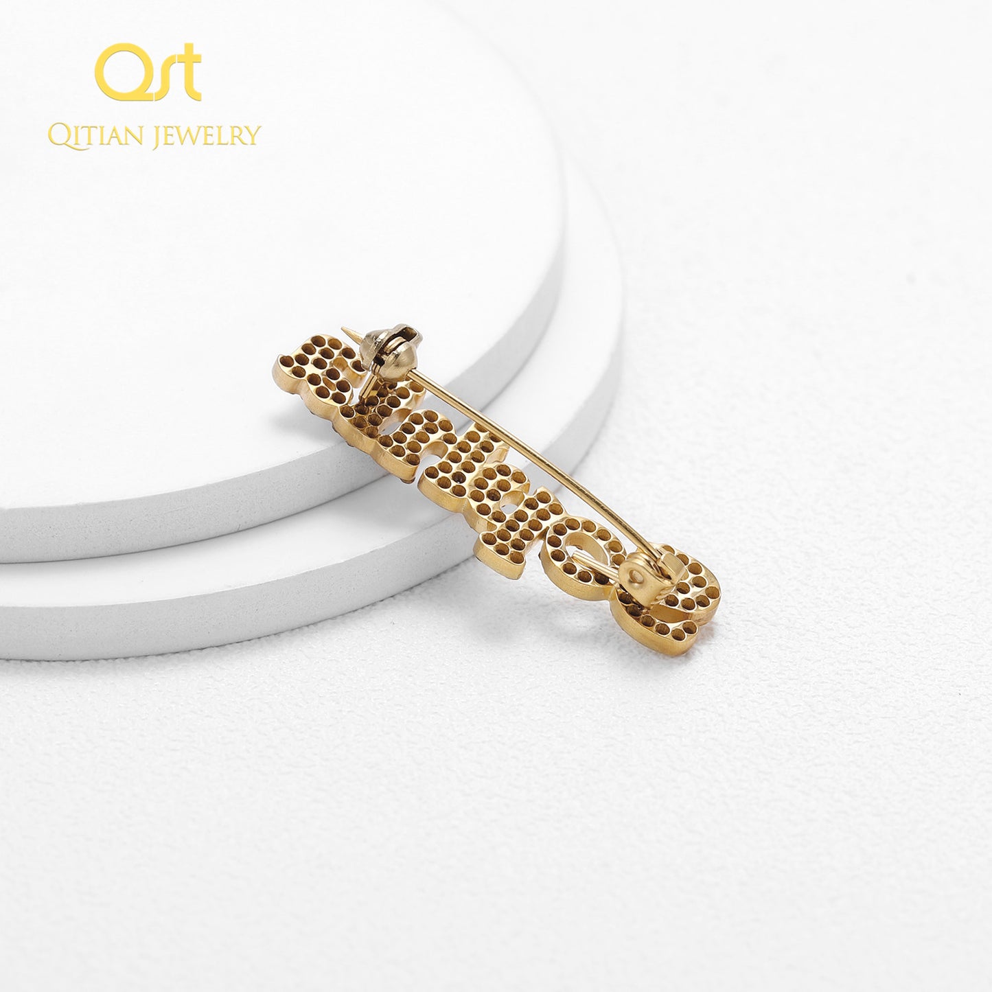 Custom Name Iced Out Brooch QBR-004