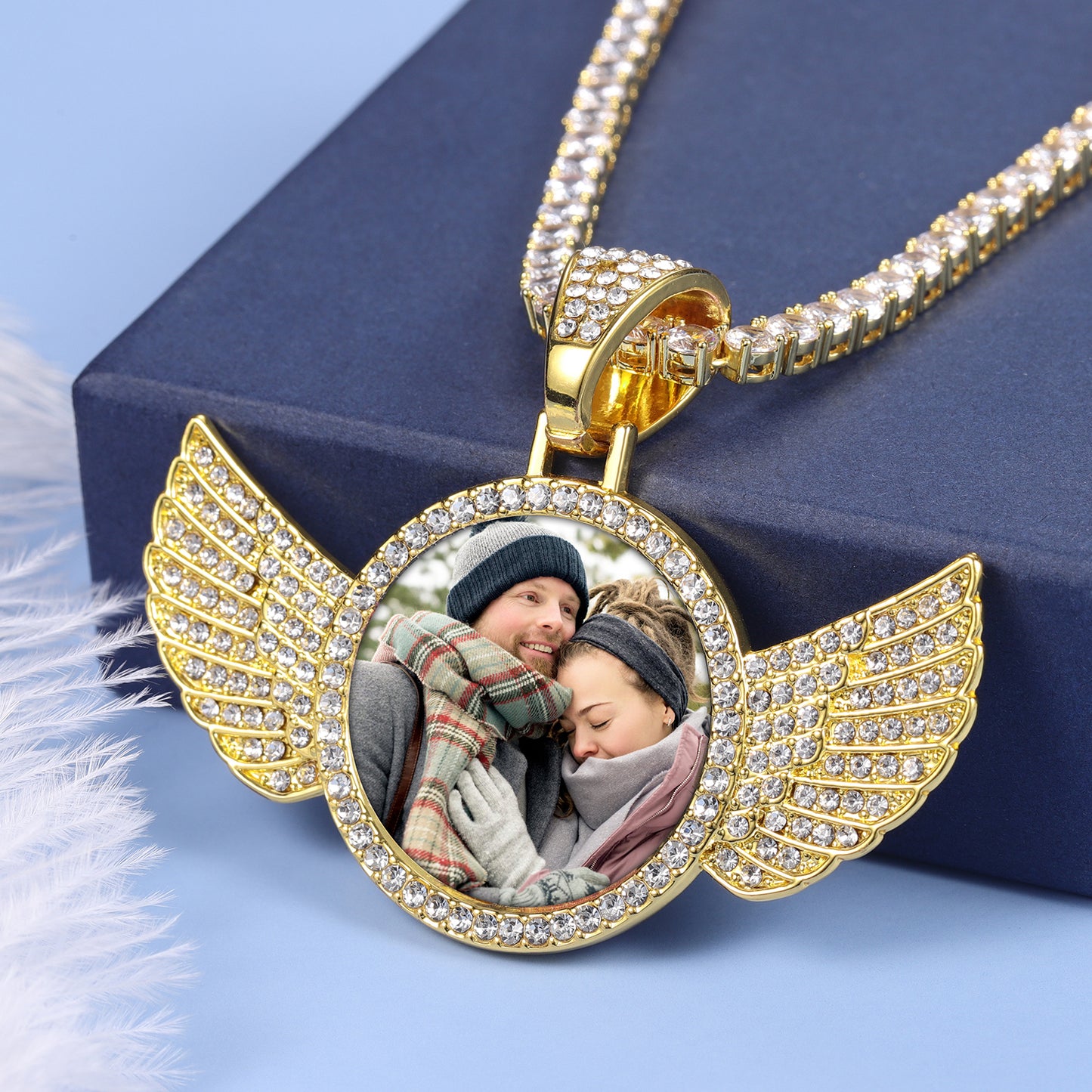 ustom Made Photo wings Medallion Necklace QN12022