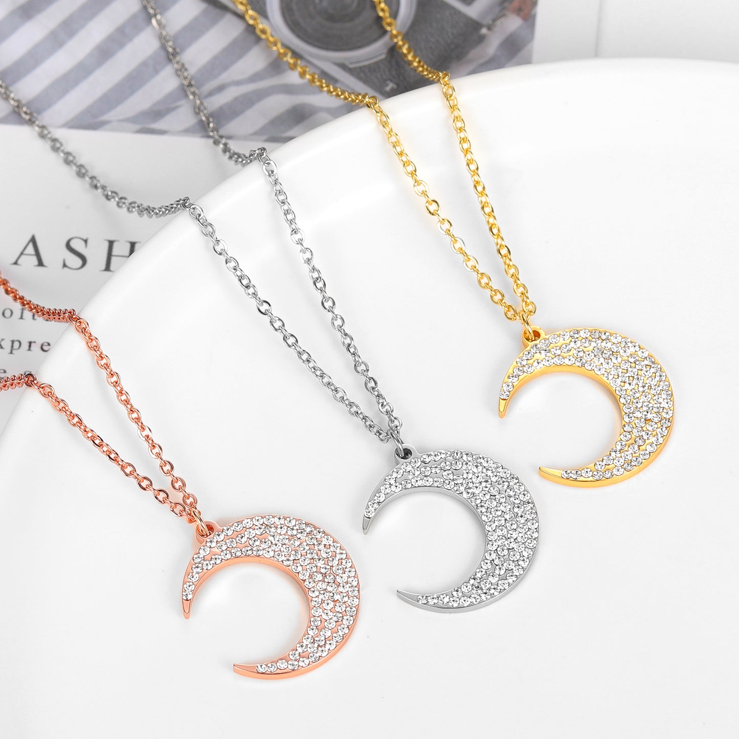 Moon Bling Iced Out Necklaces QN201047