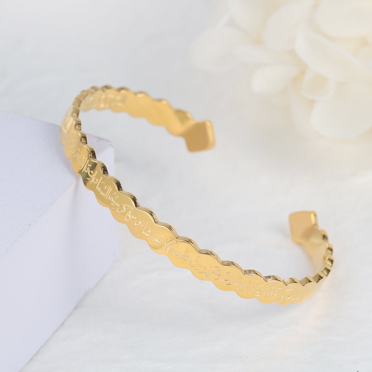 Al KURSI CUFF BRACELET SB259