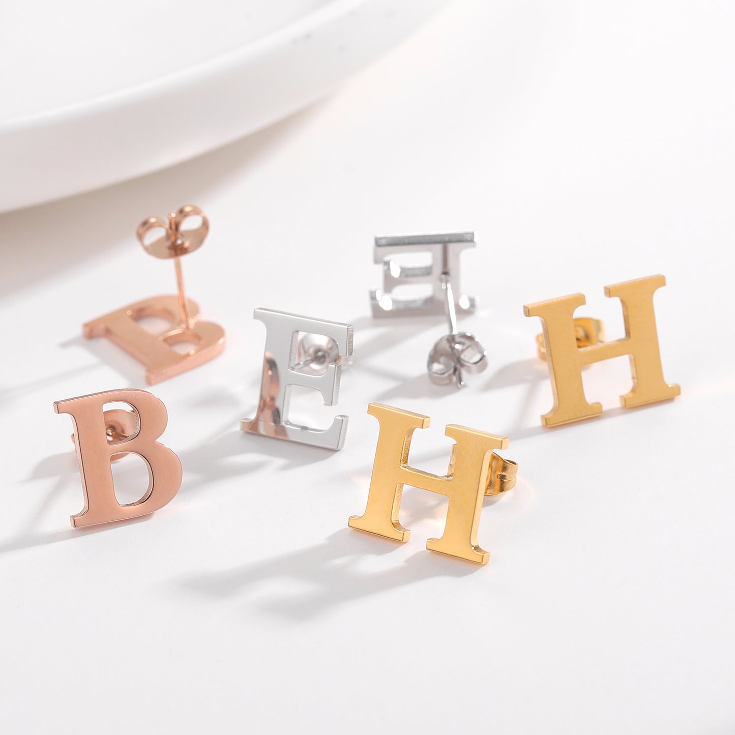 26 Letter Earrings SE305