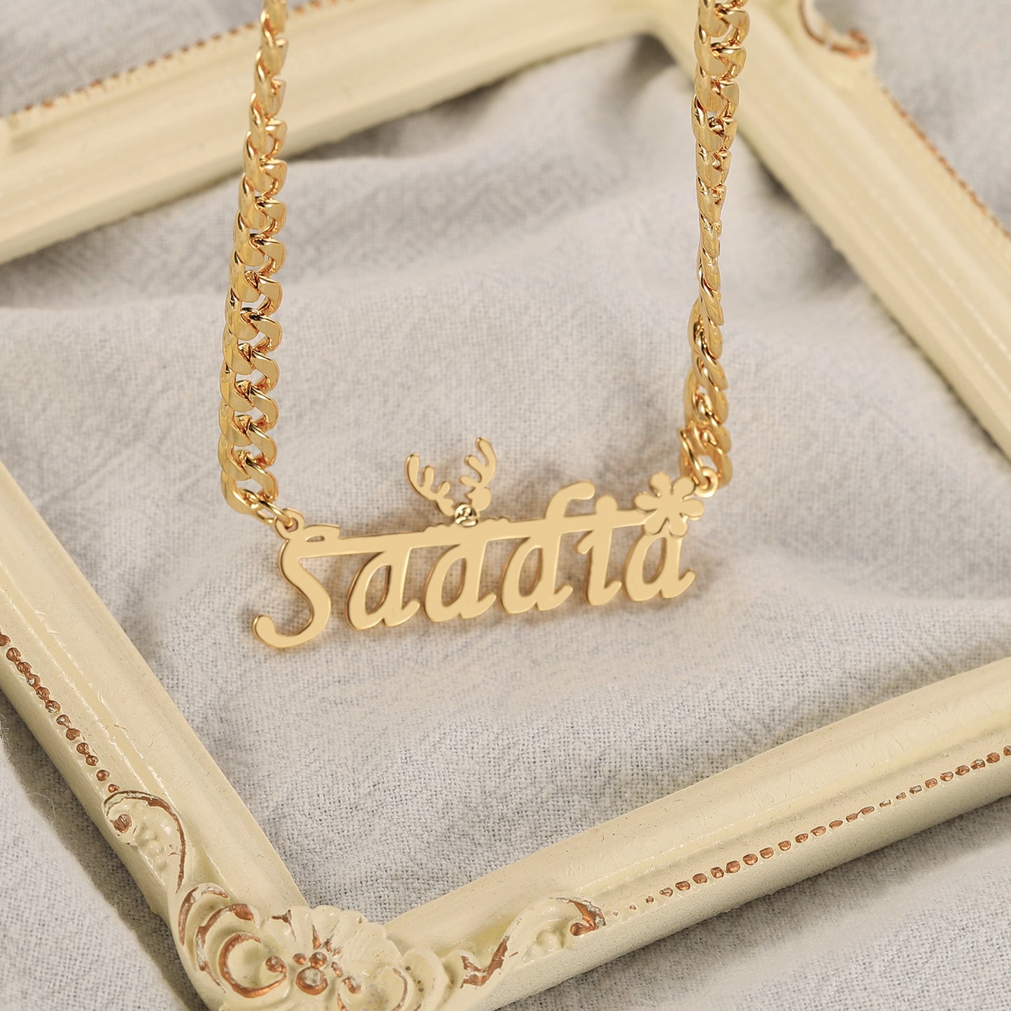 Christmas Antlers Name Necklace QN994