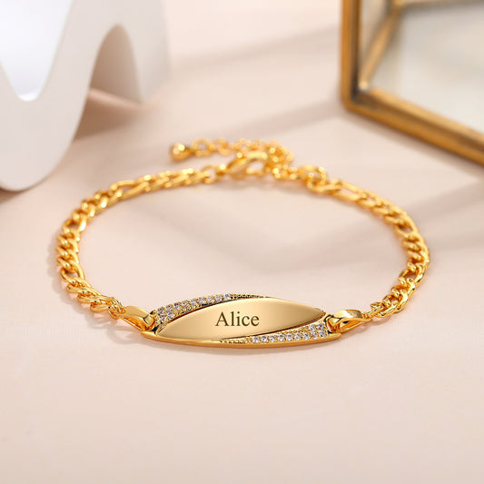 Engraving Name Charm Diamond Bracelet MB1752