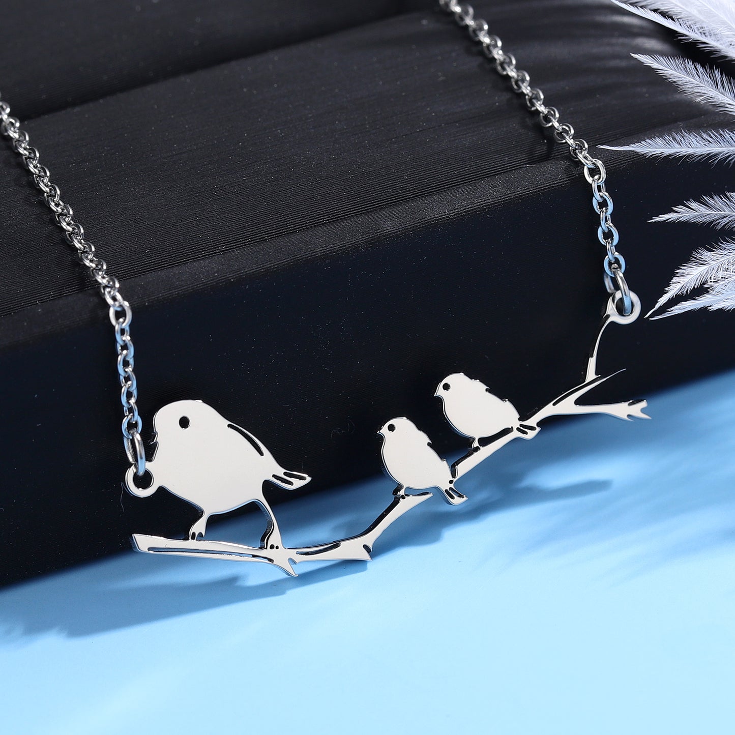 Birds Name Necklace For Mom QN181-3