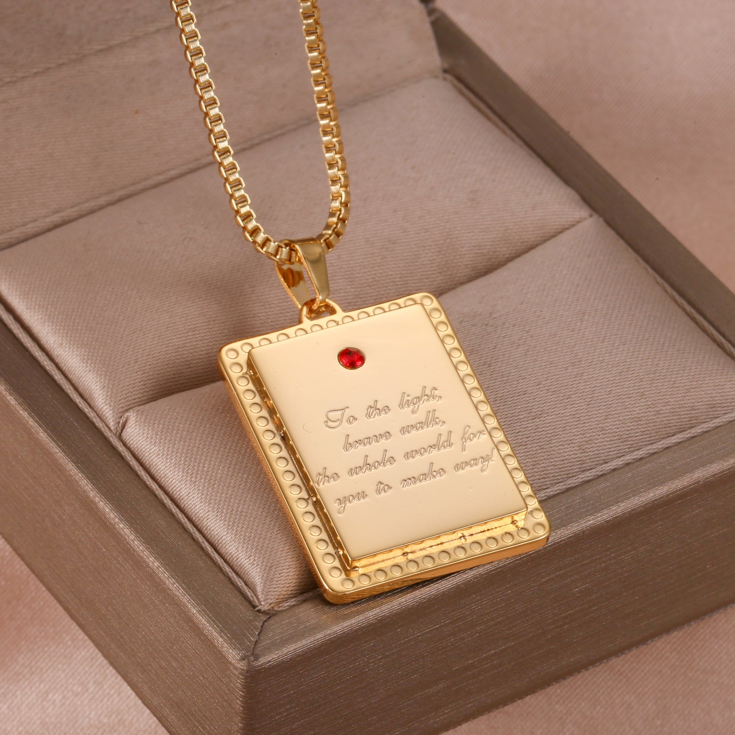 Baby Handprint Necklace QN674