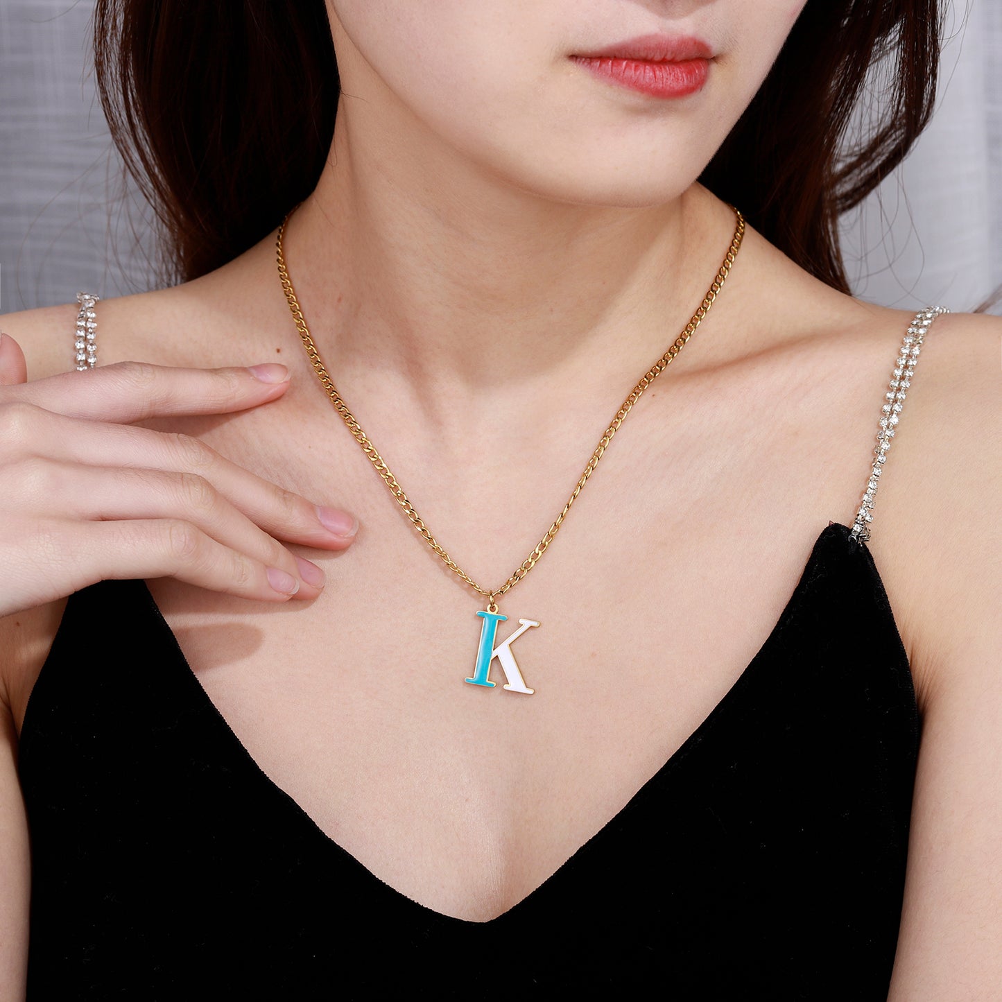 Blue And White Two-Tone Necklace QN599