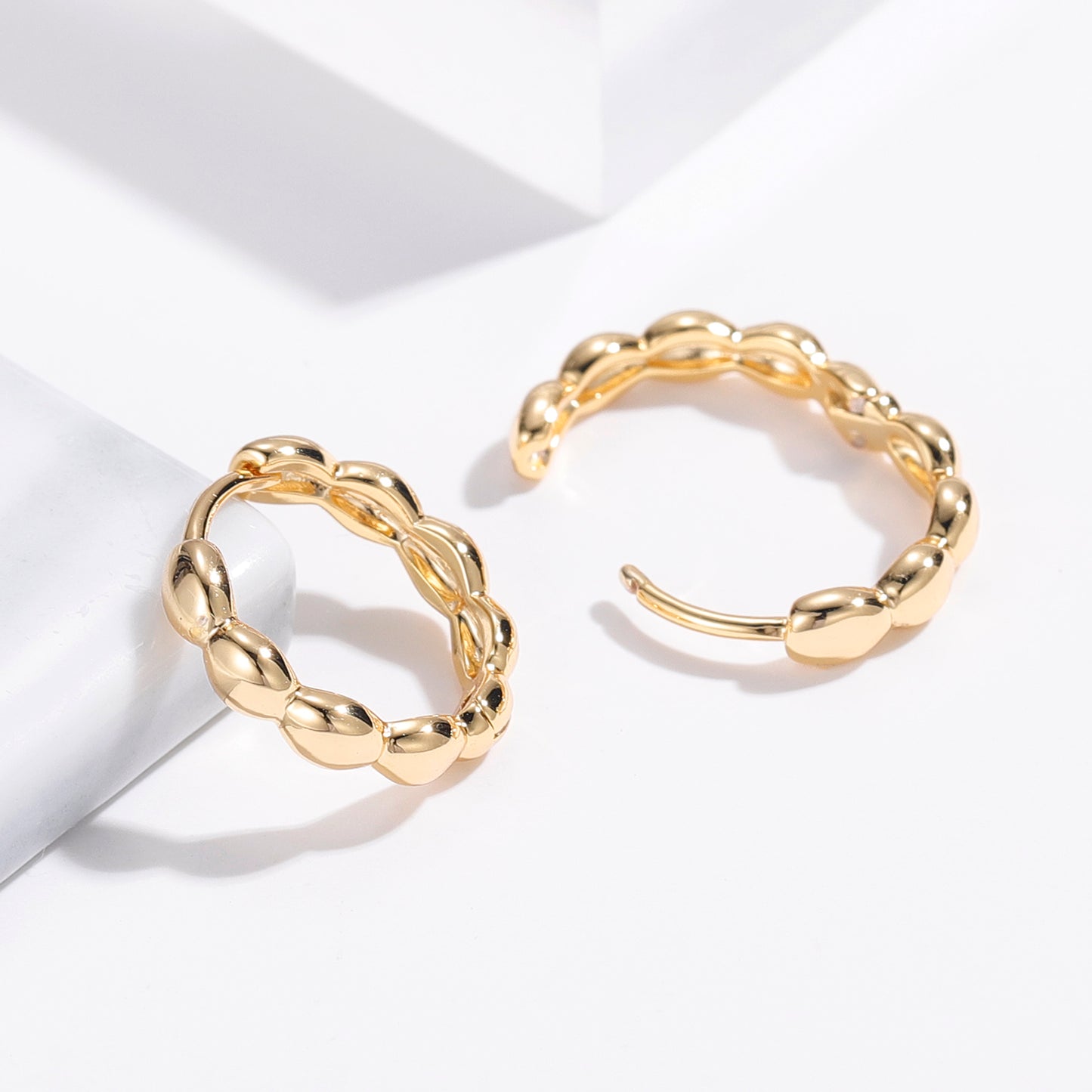 Lace Stereo Earring SE321