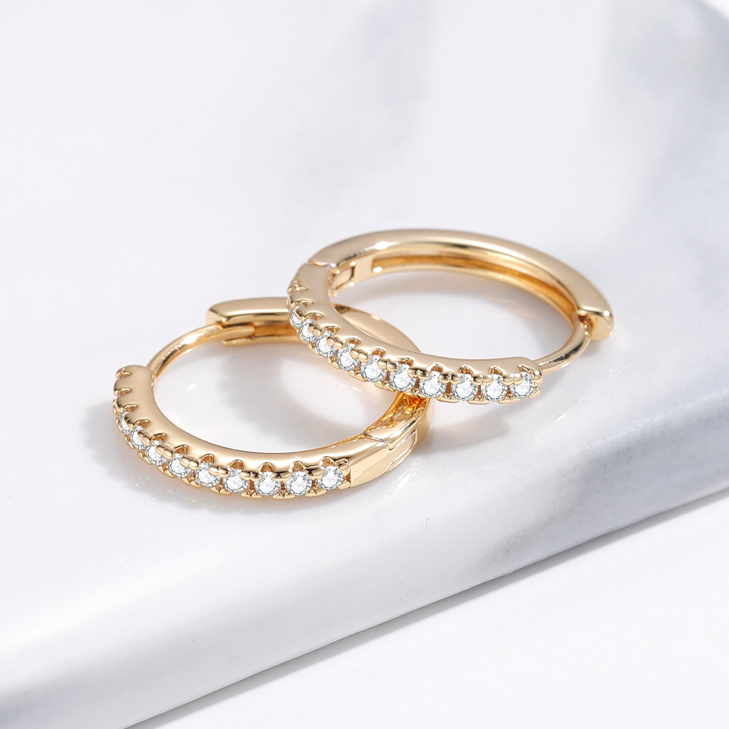 Iced Out Round Earring SE322