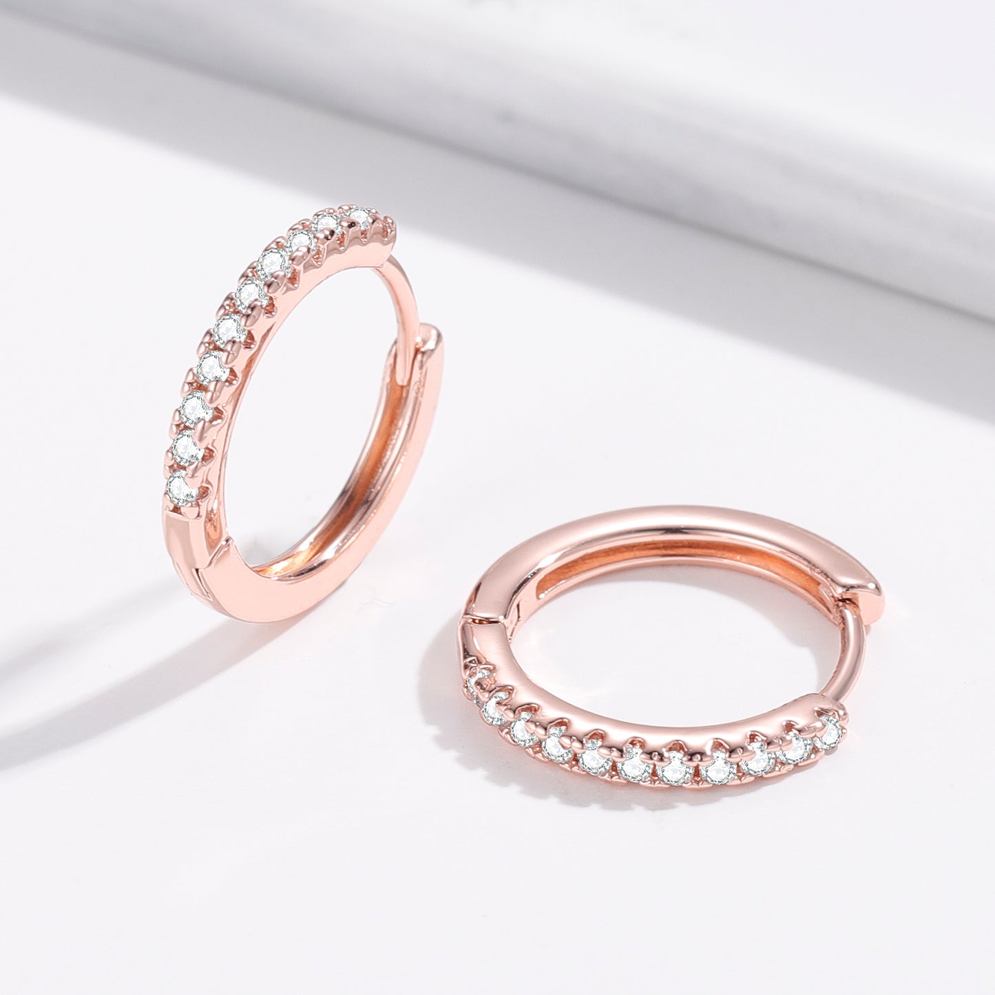 Iced Out Round Earring SE322