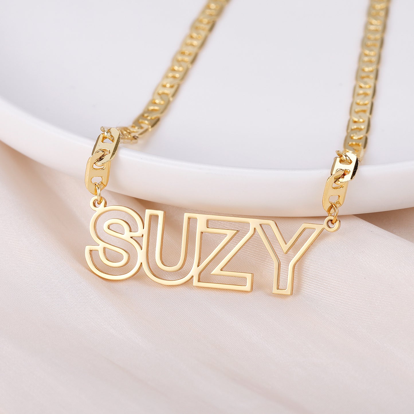Hollow Name Necklace QN626