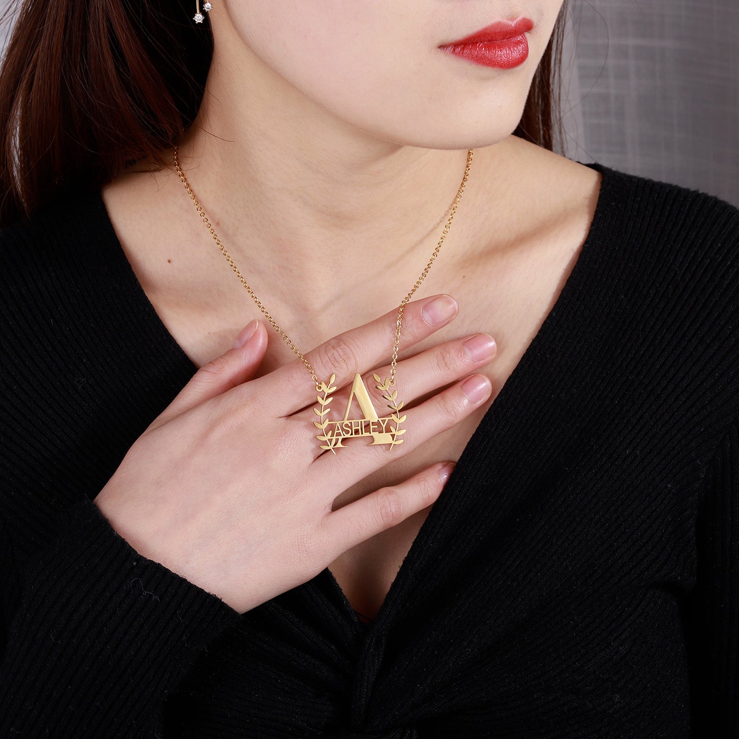 Vine Name Necklace QN600