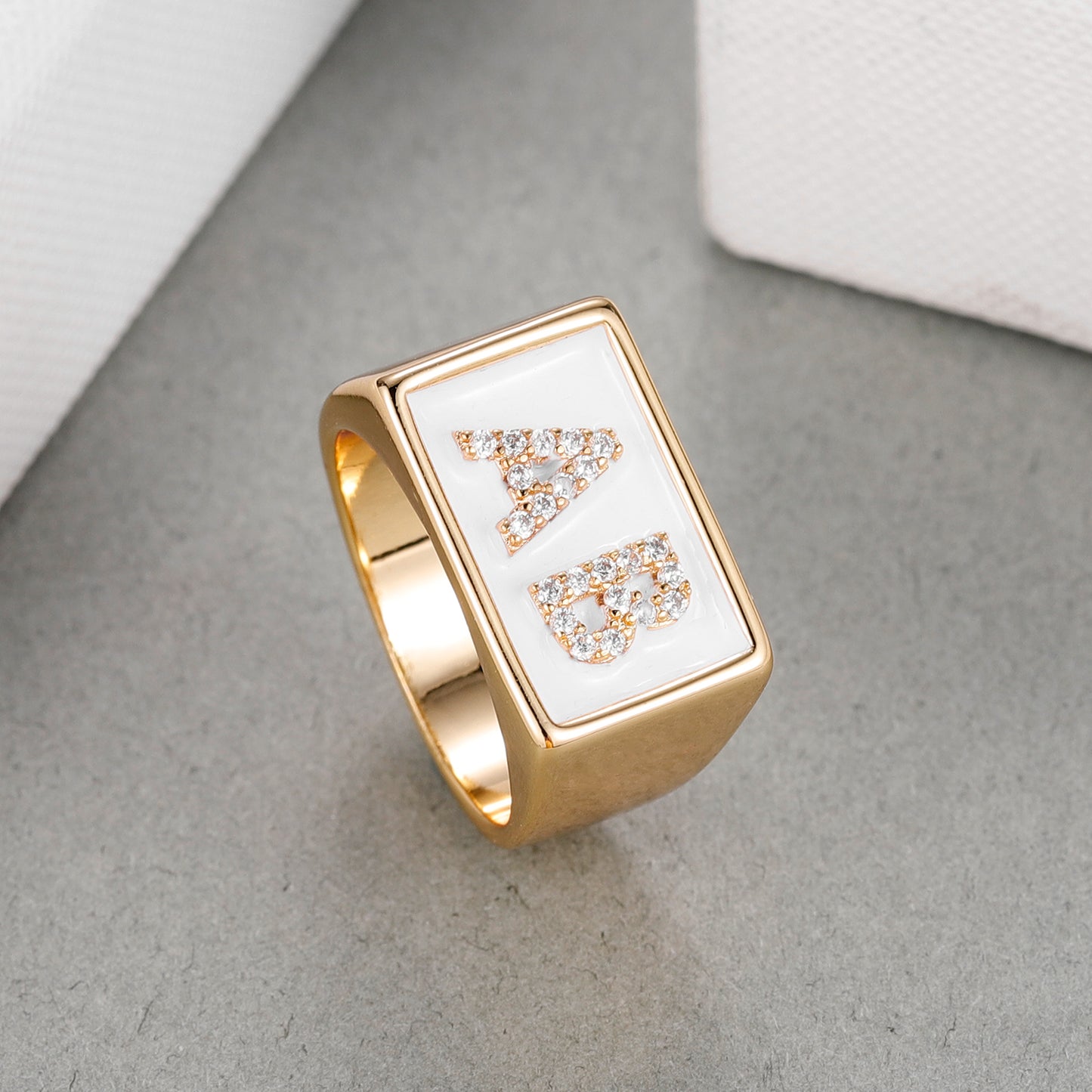 Letter 3D Ring SR302-1