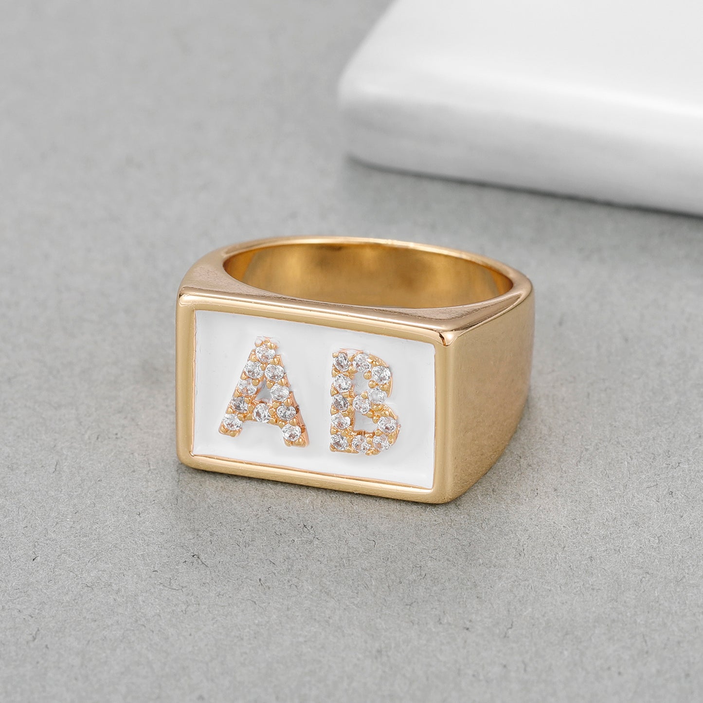 Letter 3D Ring SR302-1