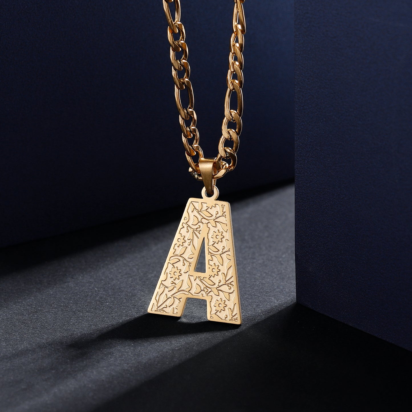 Flower Texture Initial Curb Chain Necklace SN2577