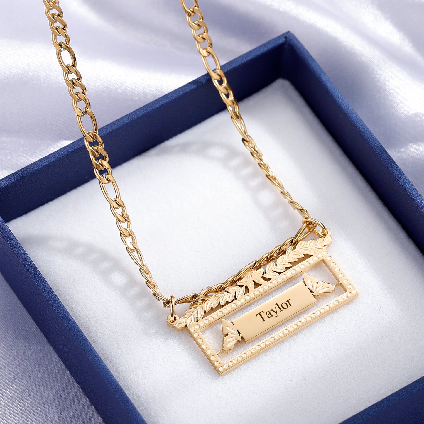 Figaro Chain Name Necklace SN581-4