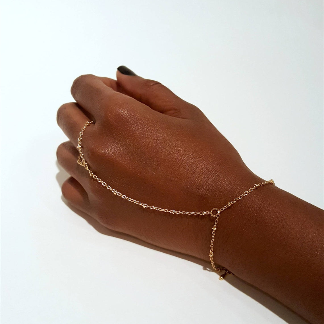 Bohemian Hand Chain MB2141