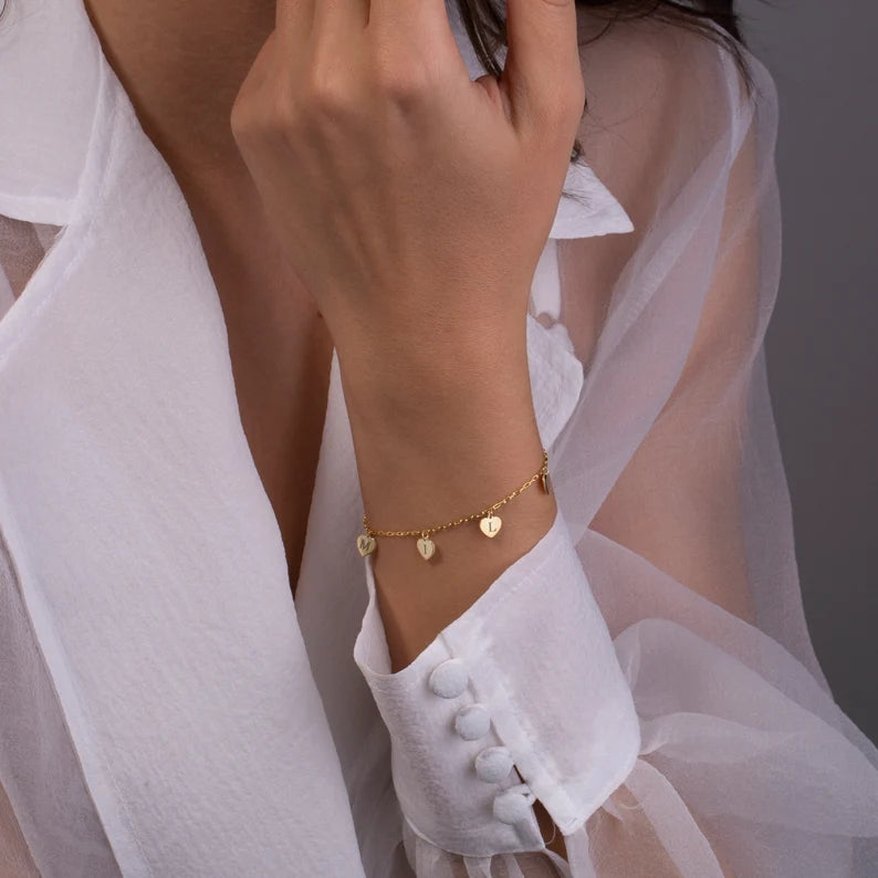 Bracelets à pendentif lettre personnalisés