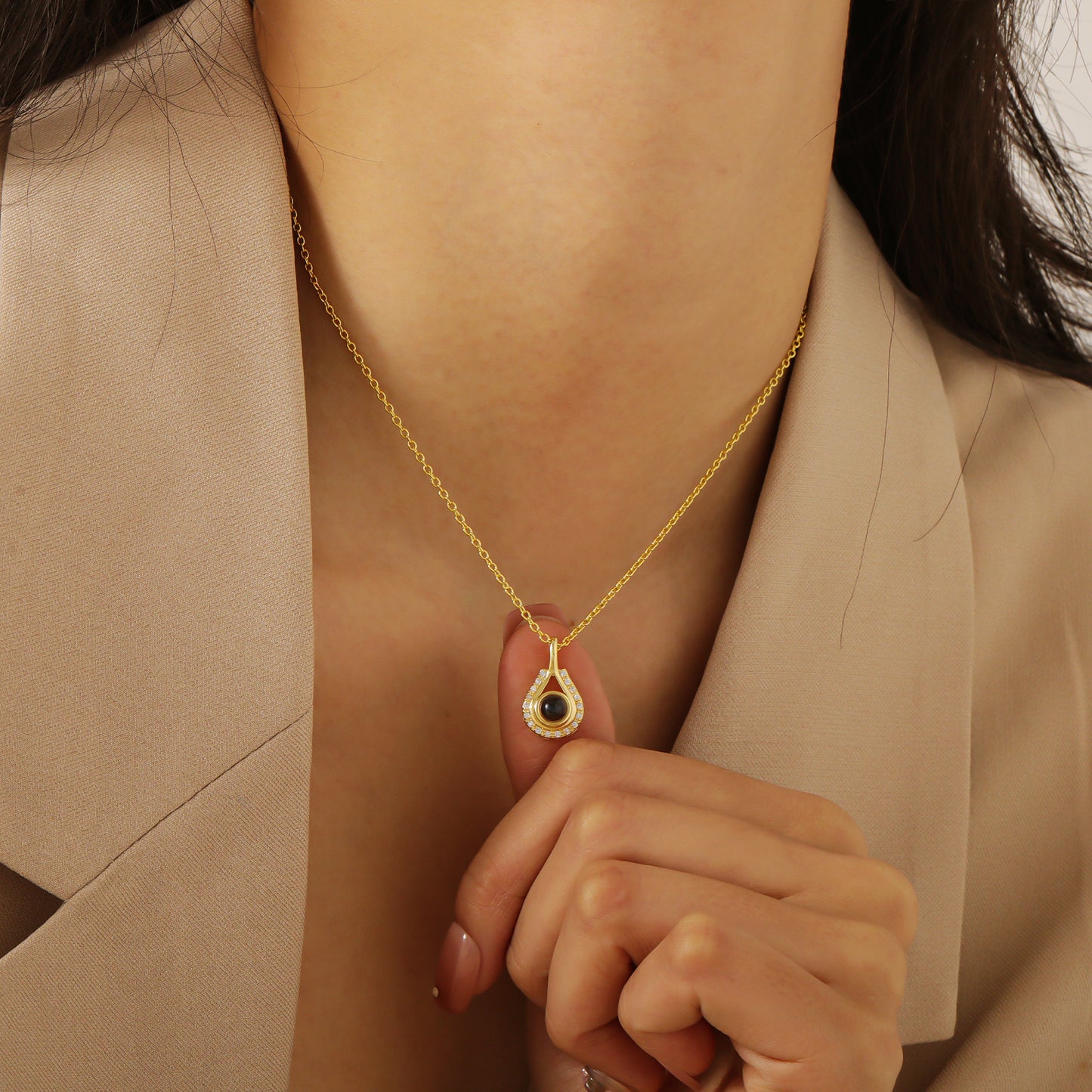 Projection Photo Necklace CS-N8679