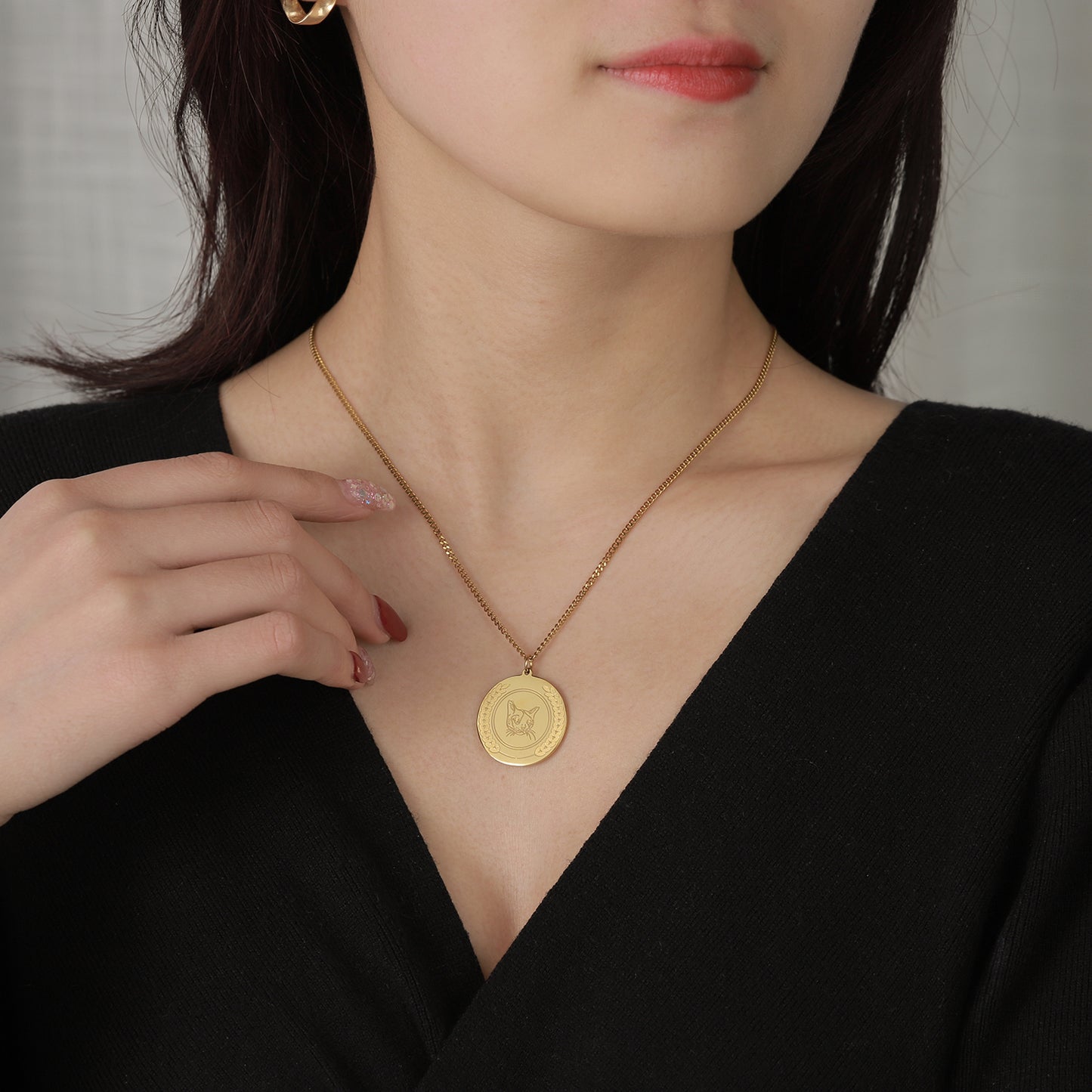 Customized Pet Avatar Portrait Round Necklace MN2110
