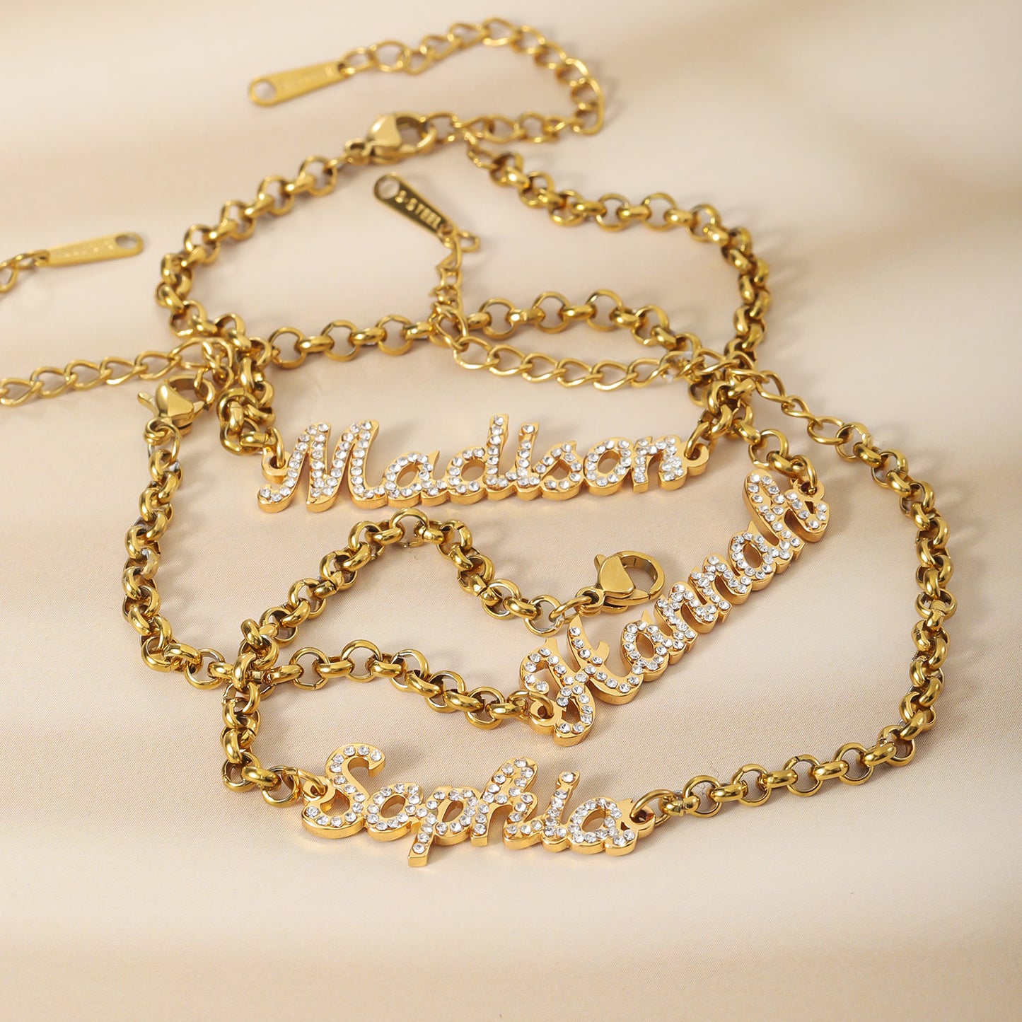 Personalized Diamond Name Bracelet With Handwritten Font For Man And Women - QZB3655