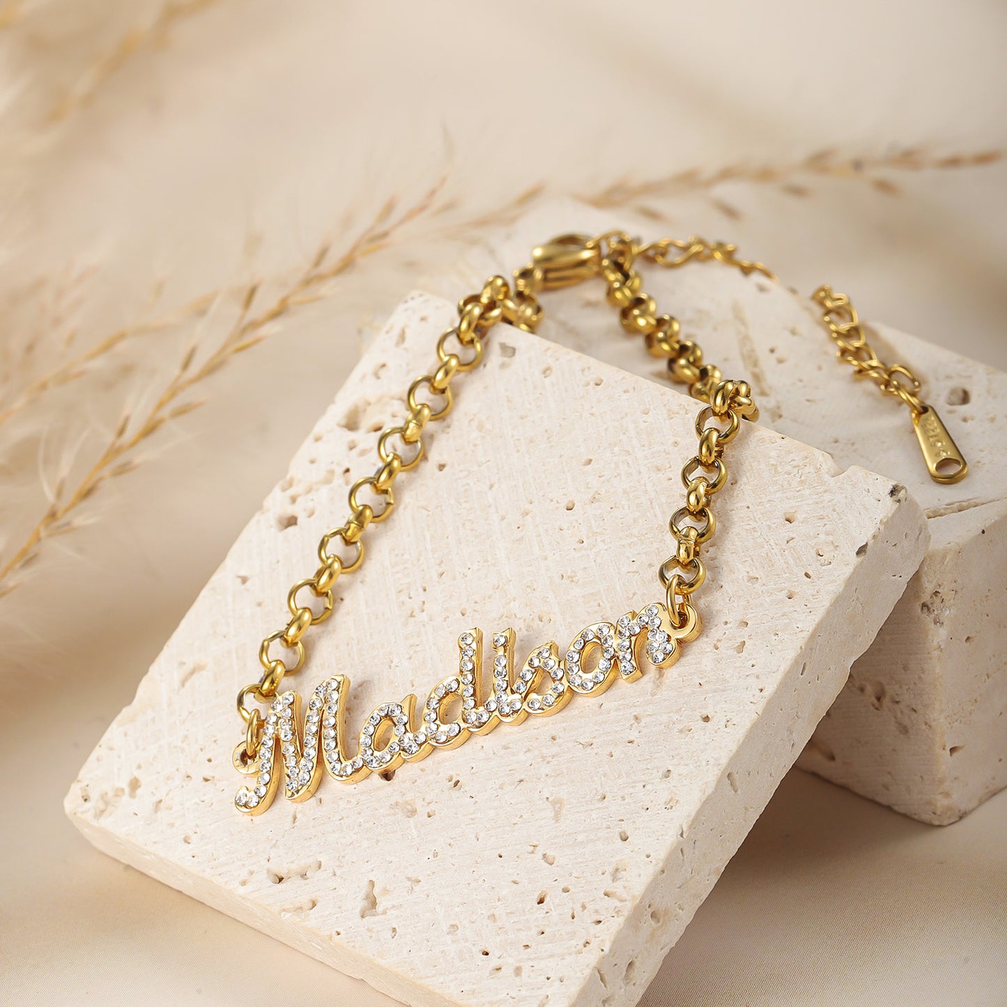 Personalized Diamond Name Bracelet With Handwritten Font For Man And Women - QZB3655