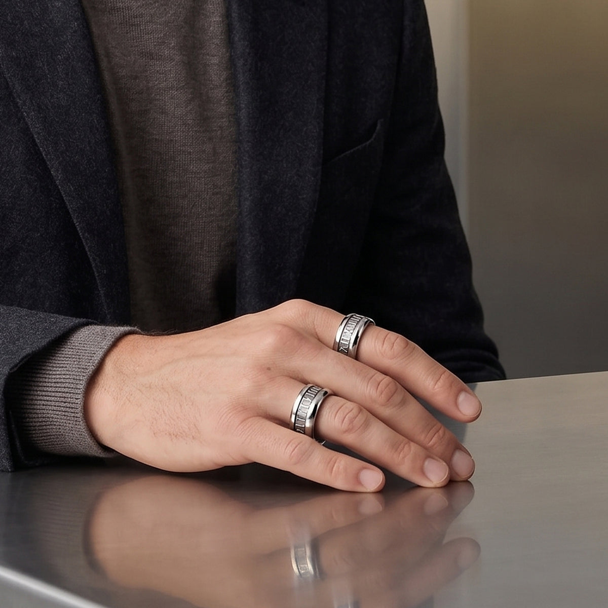 > Roman Numeral Ring Cover for Oura Ring – Custom Silver Decorative Smart Ring Sleeve-SSR3840