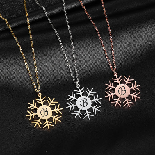 Collier 26 Lettres Motif Flocon de Neige QN20976 